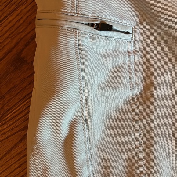 Callaway Golf Shorts - Picture 2 of 4